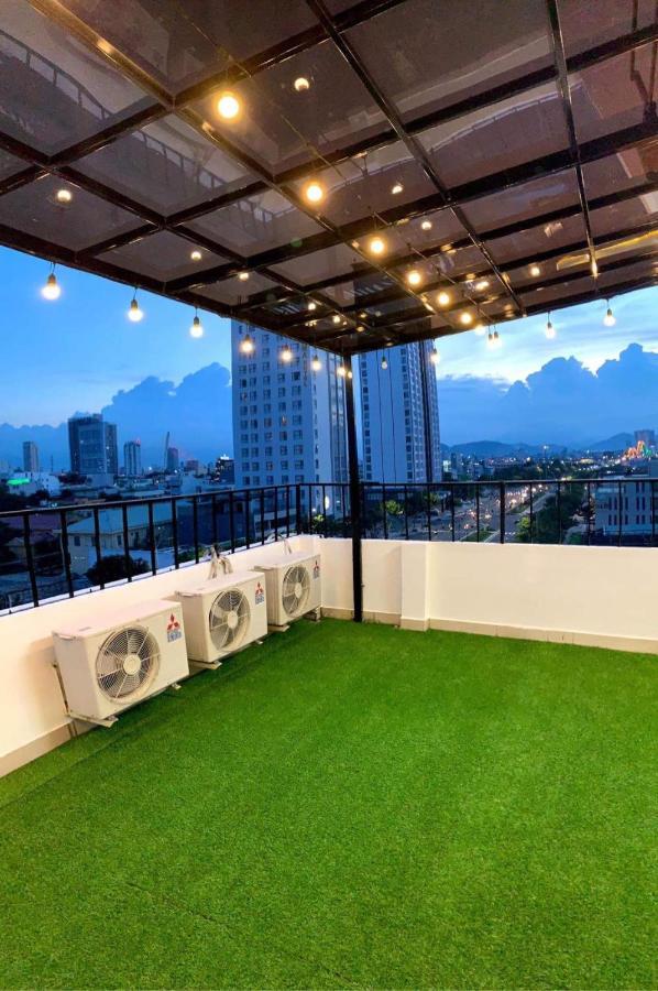 Khanh Vinh Hotel Da Nang Bagian luar foto